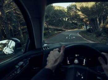 Connect PLUS - raziskujte daljna obzorja Connect PLUS - raziskujte daljna obzorja